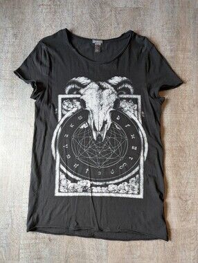 H&M Ram Skull and Metatron's Cube Raw Edge Occult Goth Tee - Size Small